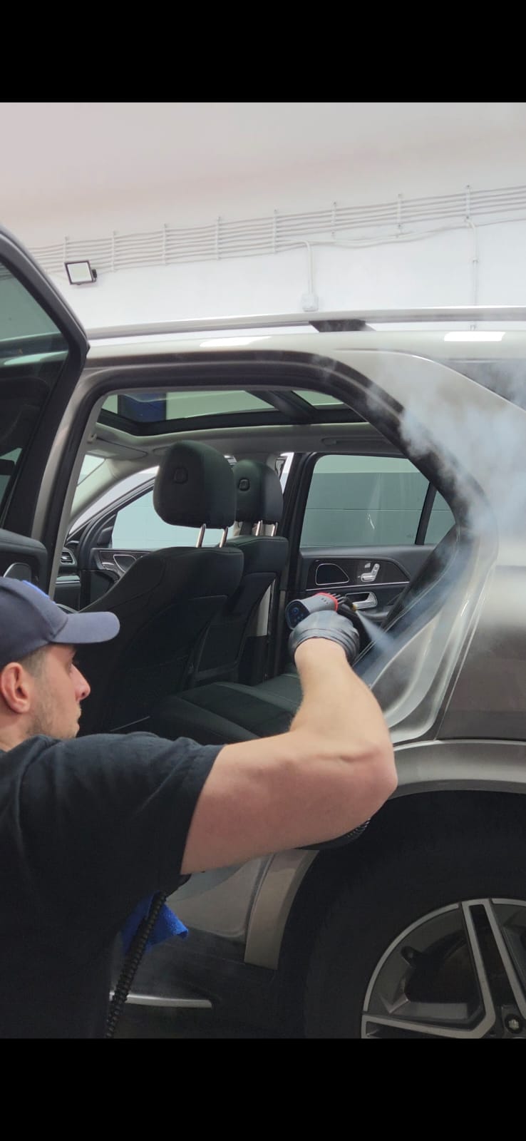 auto detailing dorcol rad 04 | profesionalno pranje i poliranje automobila u studiju na Dorćolu