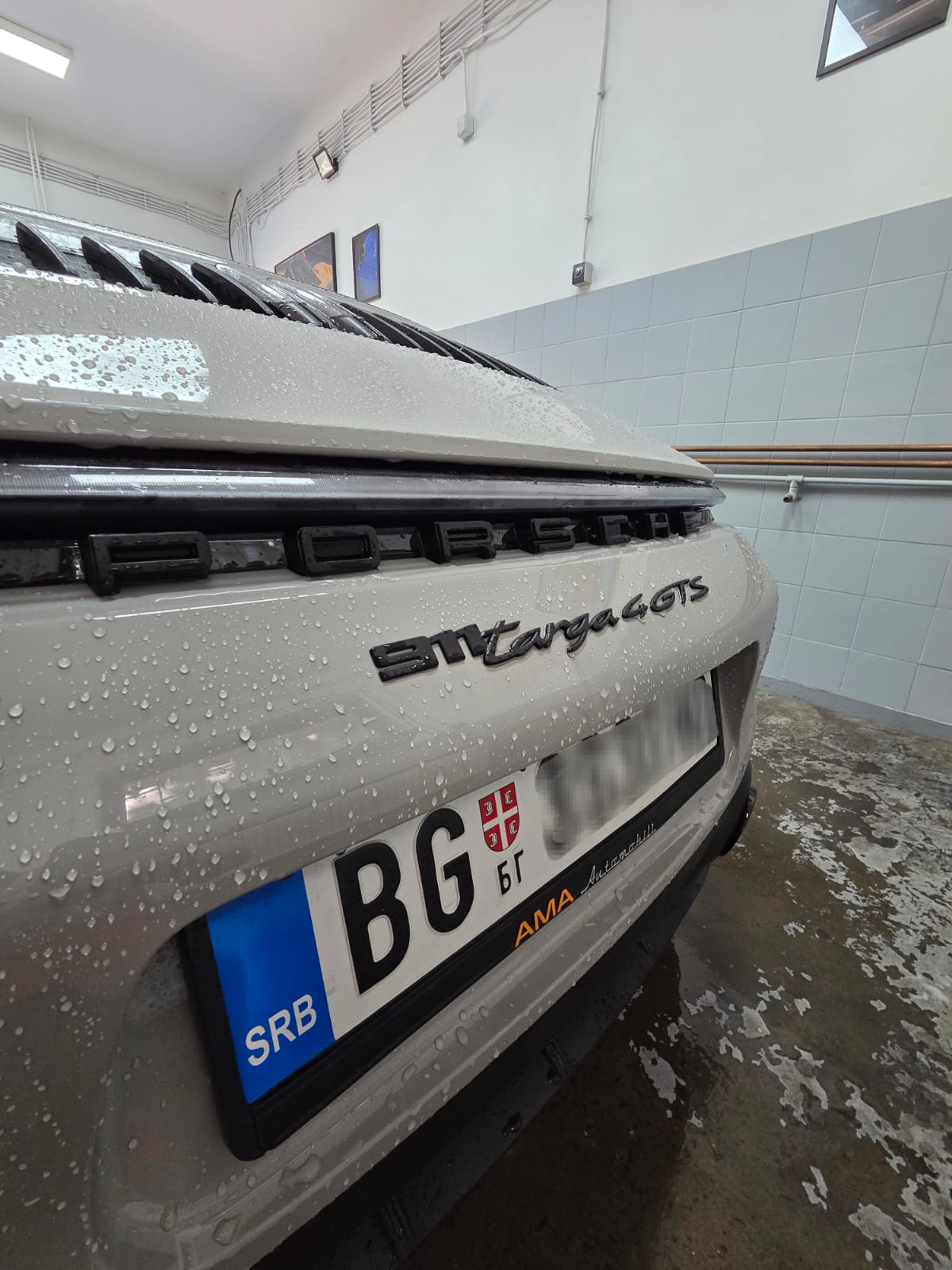 auto detailing dorcol rad 05 | profesionalno pranje i poliranje automobila u studiju na Dorćolu