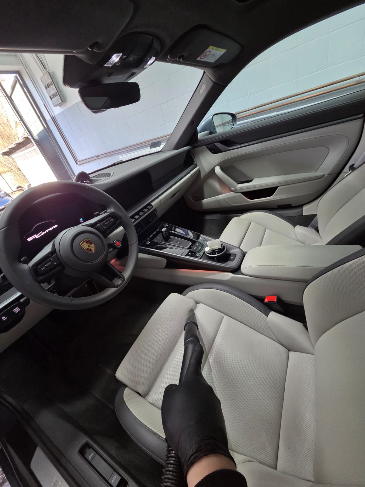 auto detailing dorcol rad 39 | profesionalno pranje i poliranje automobila u studiju na Dorćolu
